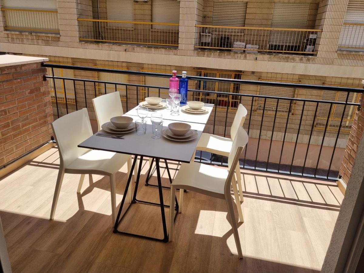 Lo Pagan Marina Center Apartment Bagian luar foto